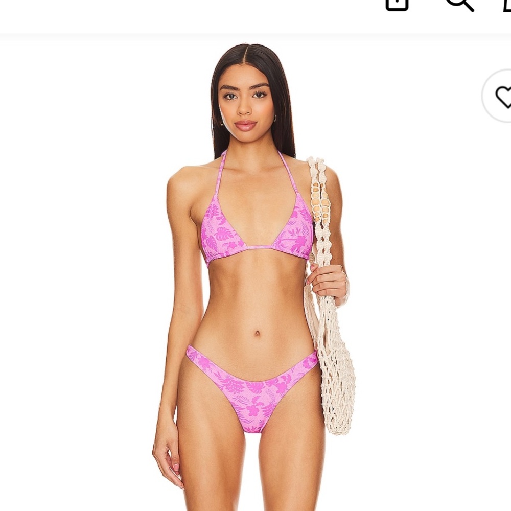 Revolve Kulani Kinis Pink Floral Bikini Set